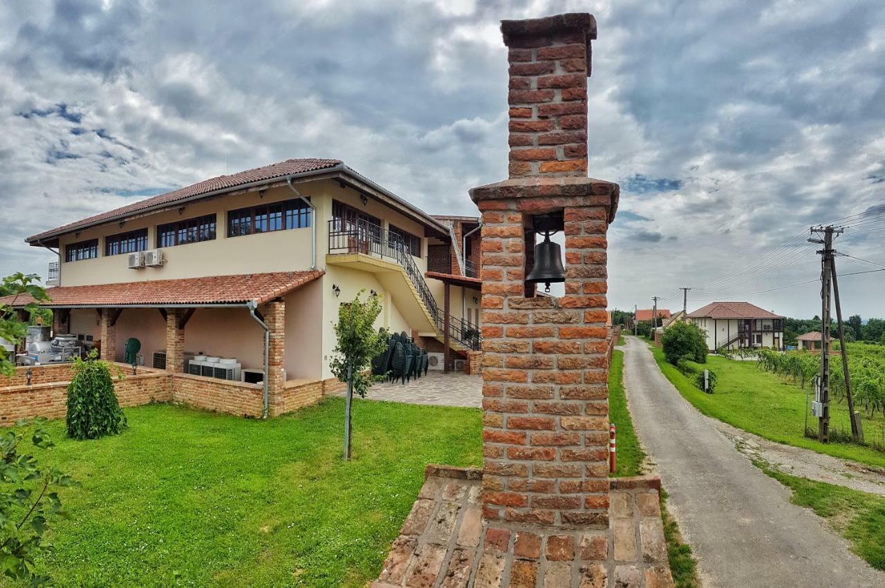 Ebner Pince - Panzio Bed and Breakfast Turbékpuszta Eksteriør billede